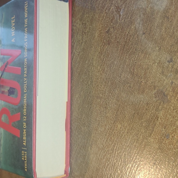 Run Rose Run Novel by Dolly Parton and James Patterson - Picture 3 of 3